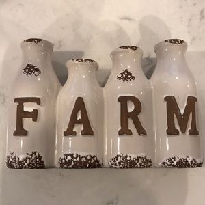 Farm Flower Holder